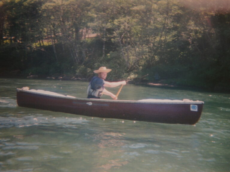 Read more about the article Triple saddle in an open canoe